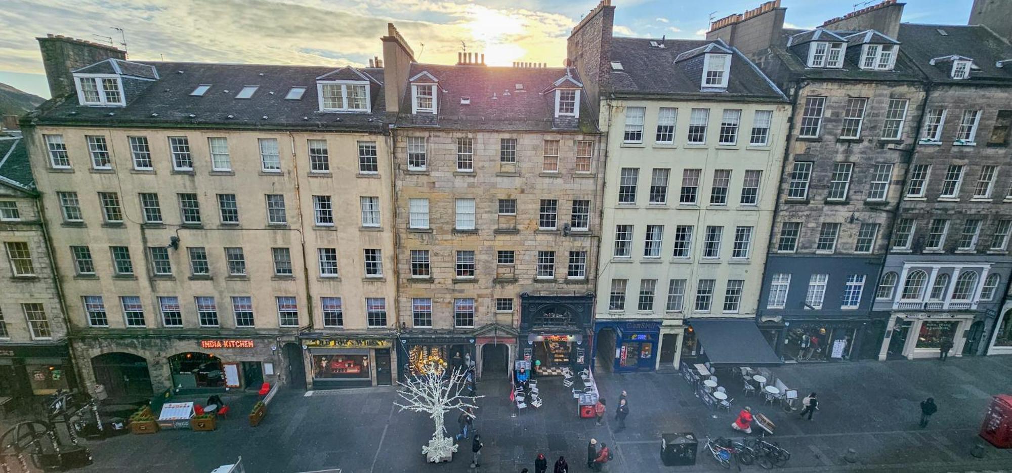 Royal Mile - Bright 2 Bedroom Apartment Edinburgh Dış mekan fotoğraf